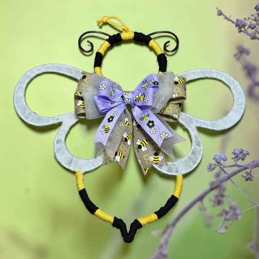 Bee Shaped Wreath